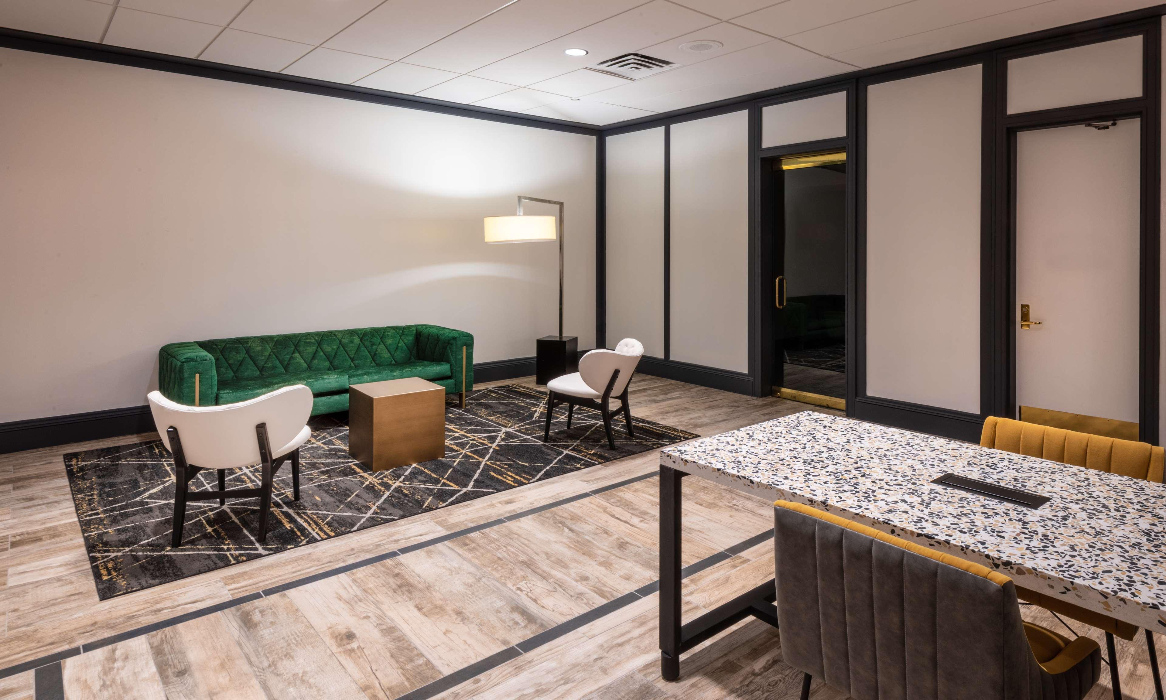 Hotel Doubletree By Hilton Newark Penn Station, Nj Esterno foto