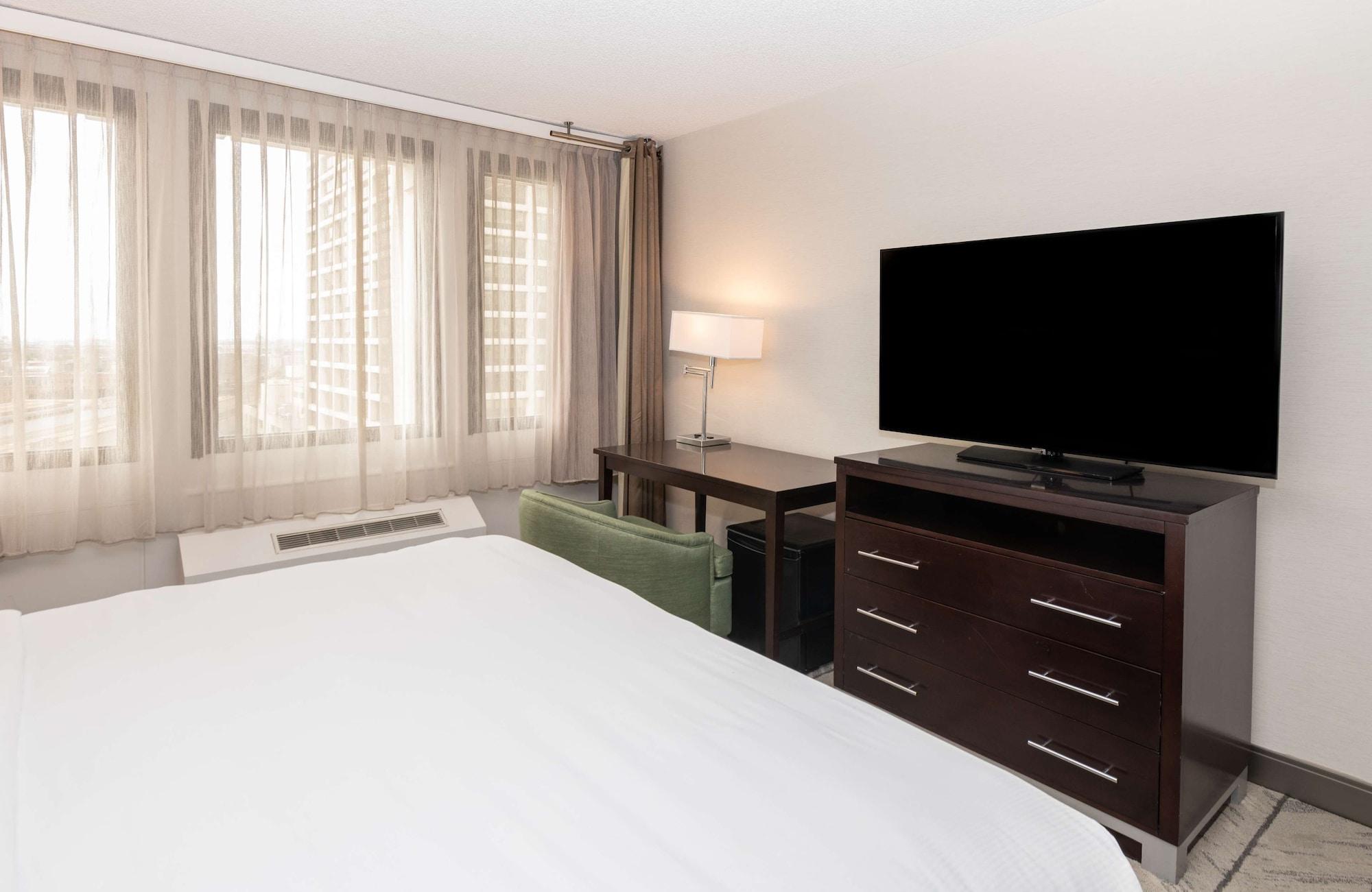 Hotel Doubletree By Hilton Newark Penn Station, Nj Esterno foto