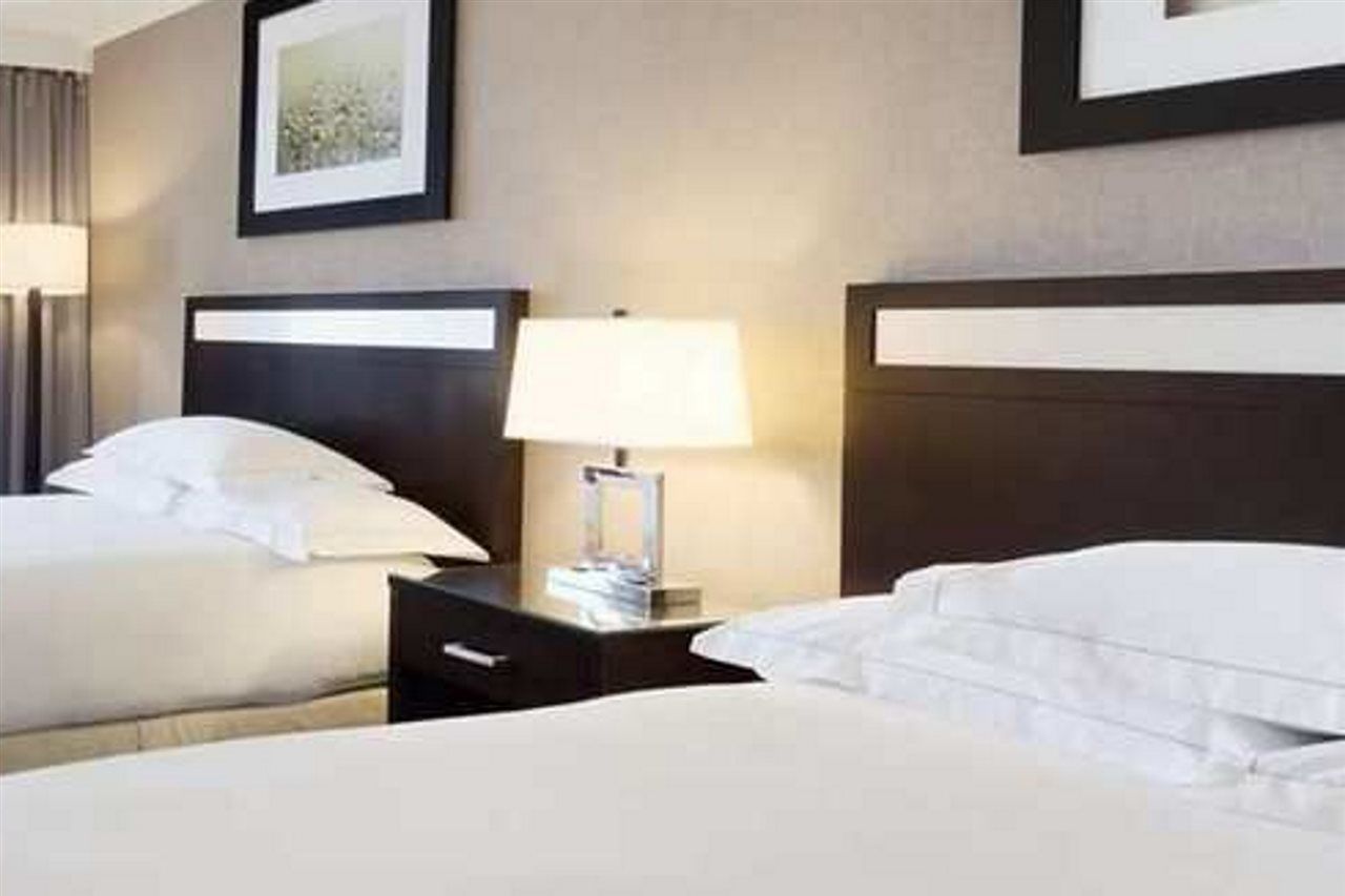 Hotel Doubletree By Hilton Newark Penn Station, Nj Esterno foto